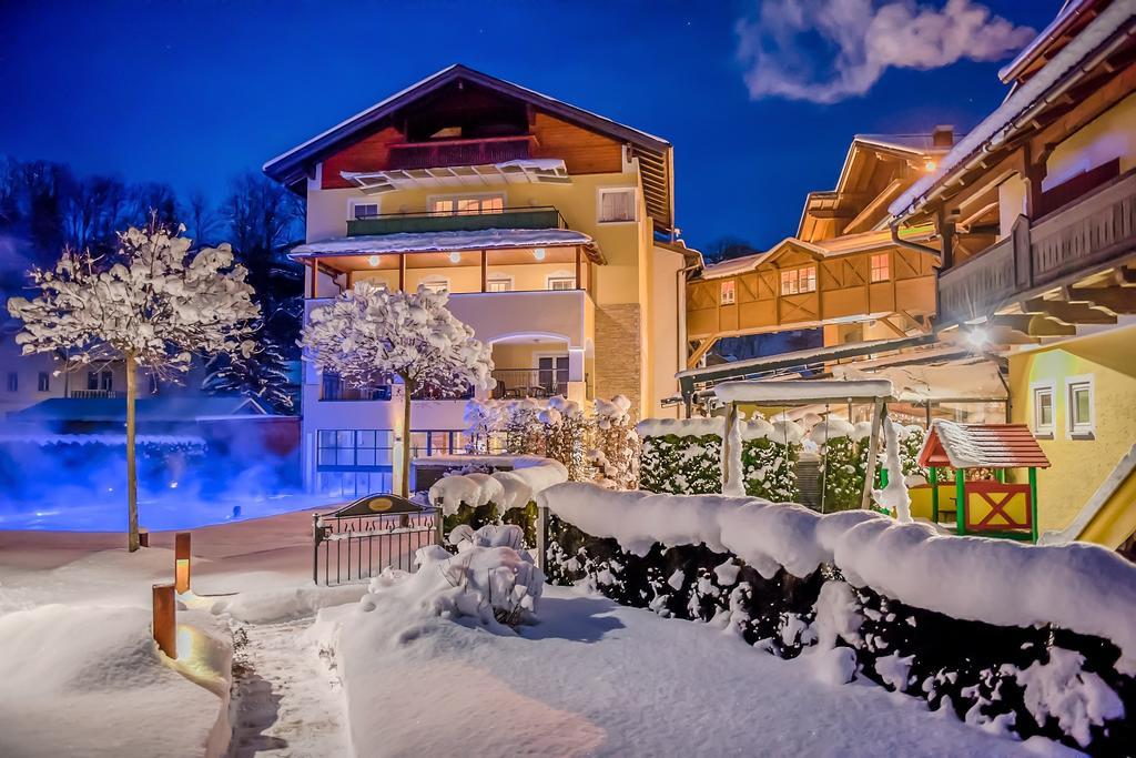 Hotel Brueckenwirt Санкт-Йохан Экстерьер фото