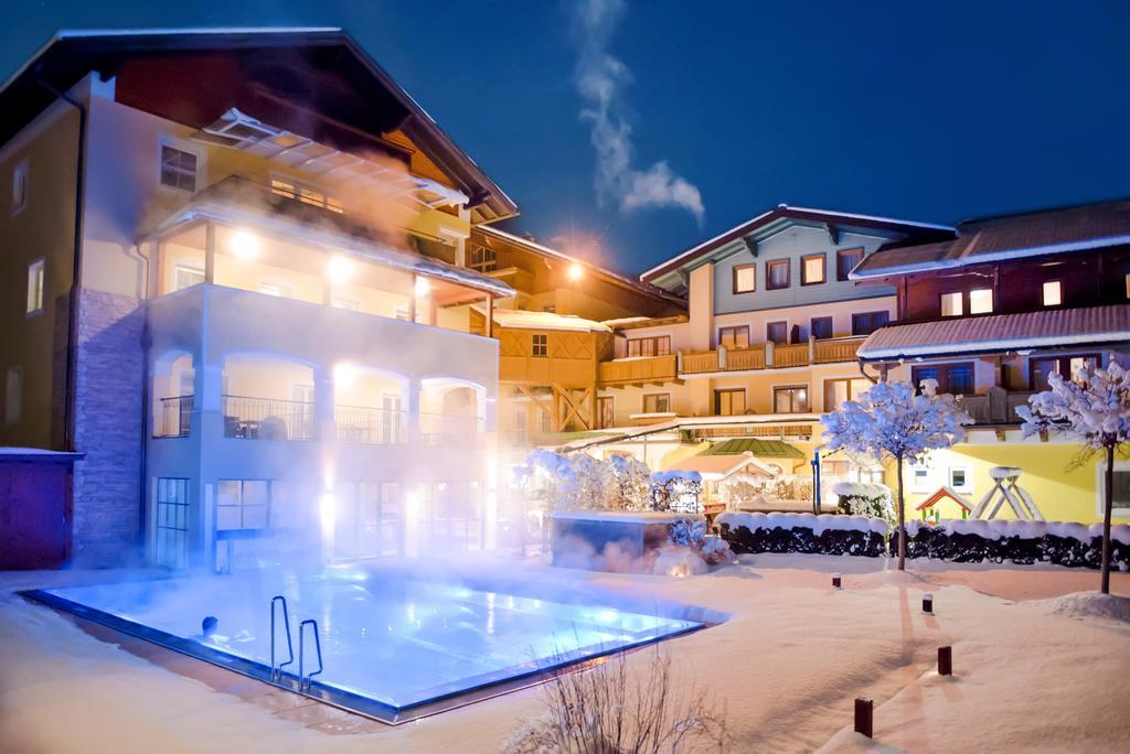Hotel Brueckenwirt Санкт-Йохан Экстерьер фото